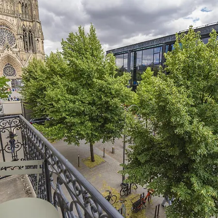 L Ange De La Cathedrale Cathedraledereims